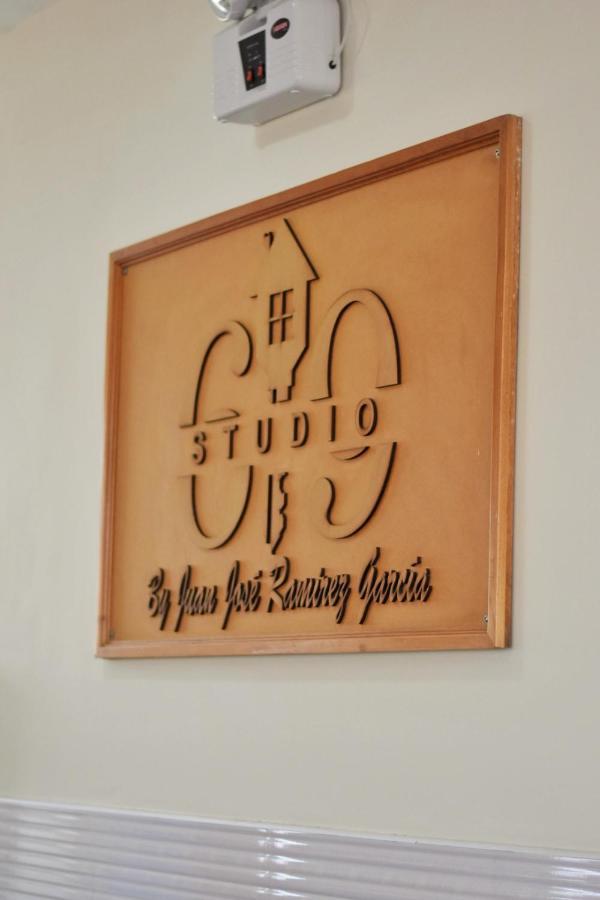 Studio 69 Aparthotel 이키토스 외부 사진